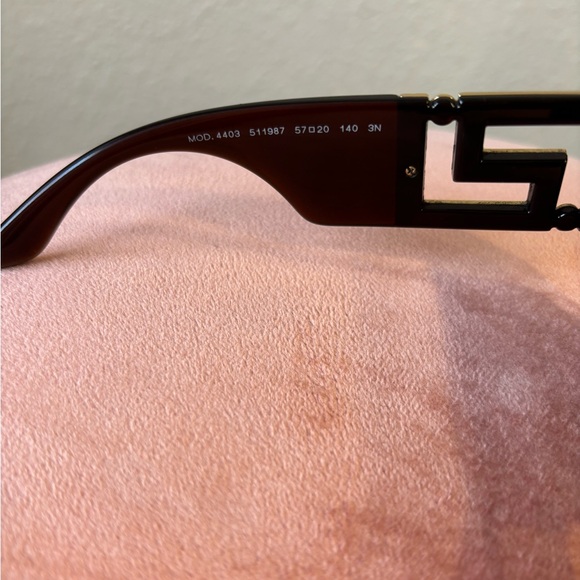 Versace Sunglasses - Picture 7 of 7